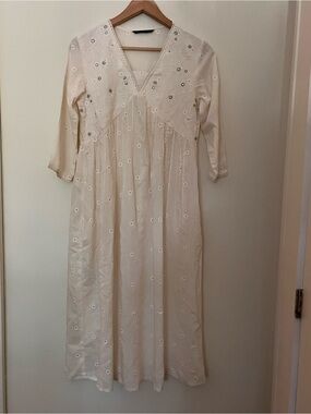 Melange Hand Embroidered Mirror-Work Ivory Floral Midi Dress S/M